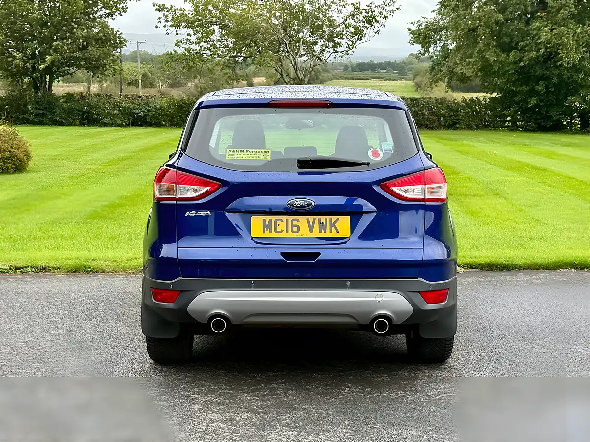 Used 2016 Ford Kuga Zetec Blue - Interior and Exterior details 8