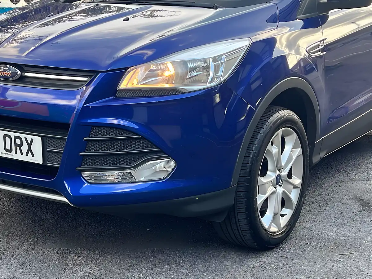 Used 2016 Ford Kuga Zetec Blue - Interior and Exterior details 20