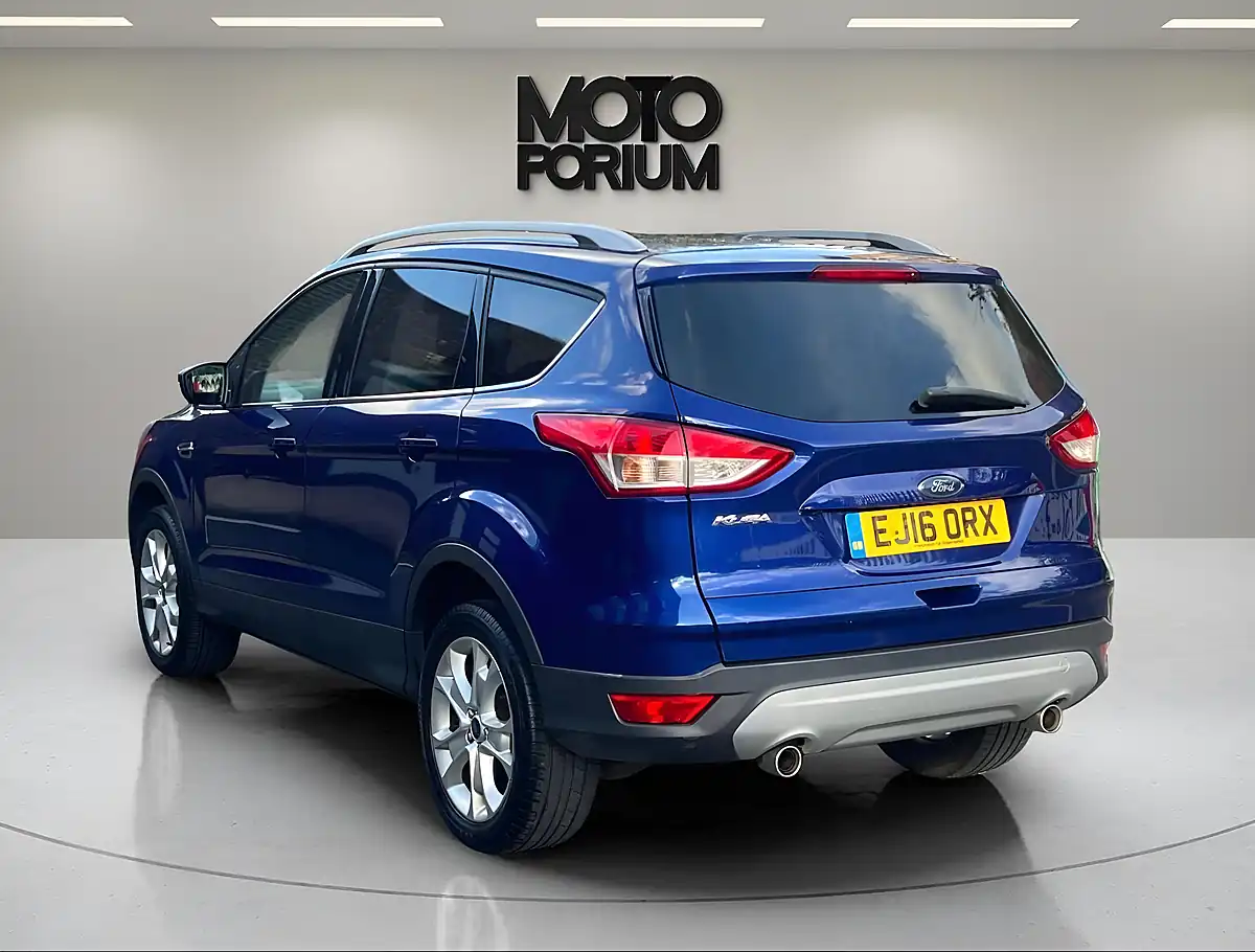 Used 2016 Ford Kuga Zetec Blue - Interior and Exterior details 6
