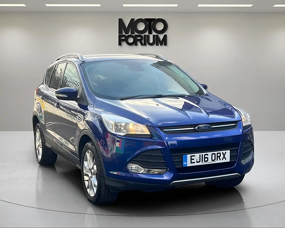 Used 2016 Ford Kuga Zetec Blue - Interior and Exterior details 7
