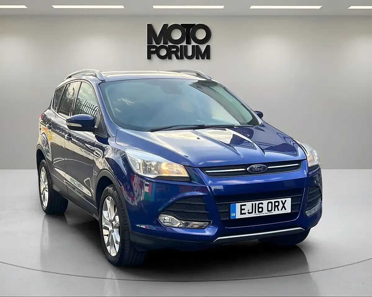 Used 2016 Ford Kuga Zetec Blue - Interior and Exterior details 9