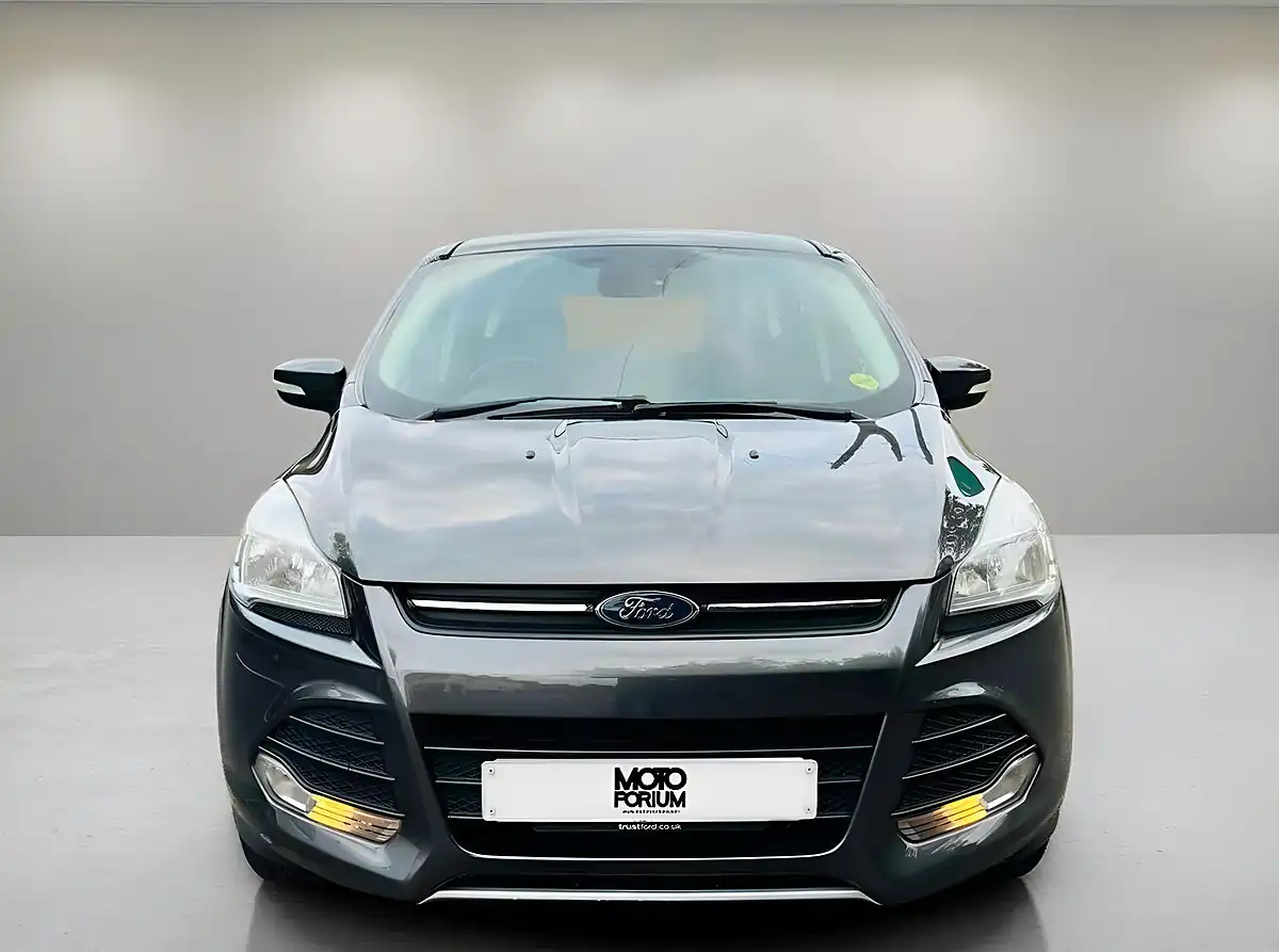Used 2016 Ford Kuga Zetec Grey - Interior and Exterior details 2