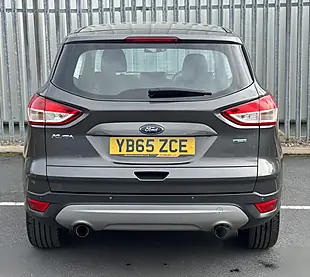 Used 2016 Ford Kuga Zetec Grey - Interior and Exterior details 6