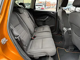 Used 2016 Ford Kuga Zetec Orange - Interior and Exterior details 13