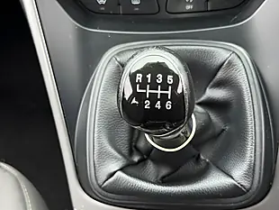 Used 2016 Ford Kuga Zetec Orange - Interior and Exterior details 19