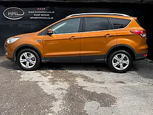 Used 2016 Ford Kuga Zetec Orange - Interior and Exterior details 3
