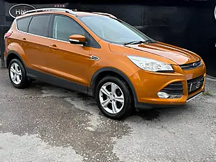 Used 2016 Ford Kuga Zetec Orange - Interior and Exterior details 6