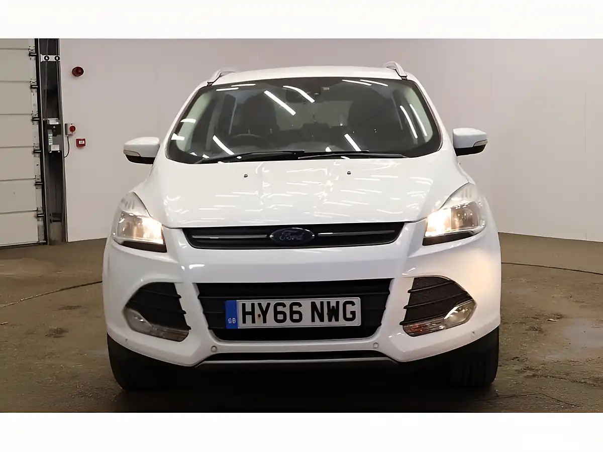 Used 2016 Ford Kuga Zetec White - Interior and Exterior details 3