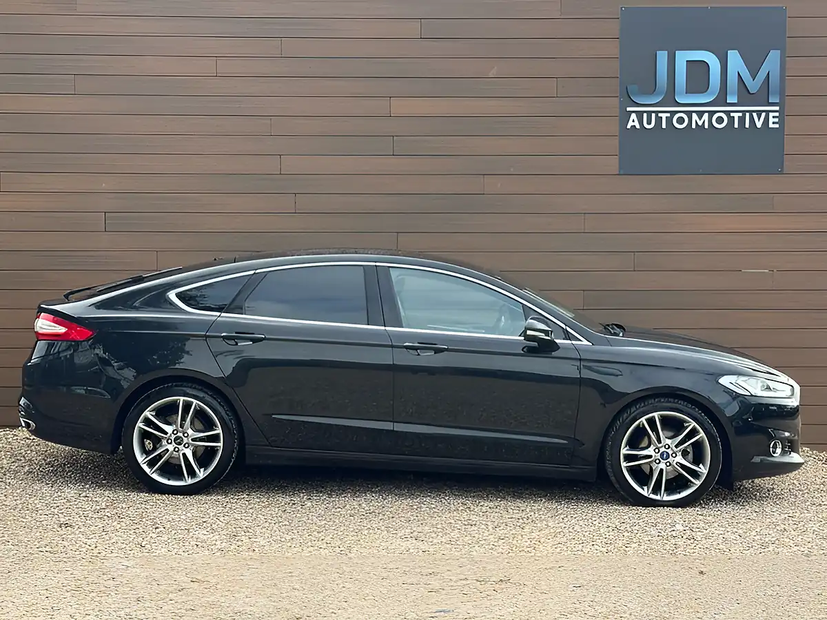 Used 2016 Ford Mondeo Titanium Black - Interior and Exterior details 2