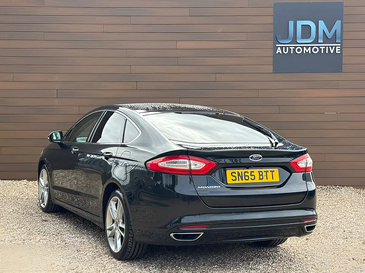 Used 2016 Ford Mondeo Titanium Black - Interior and Exterior details 6