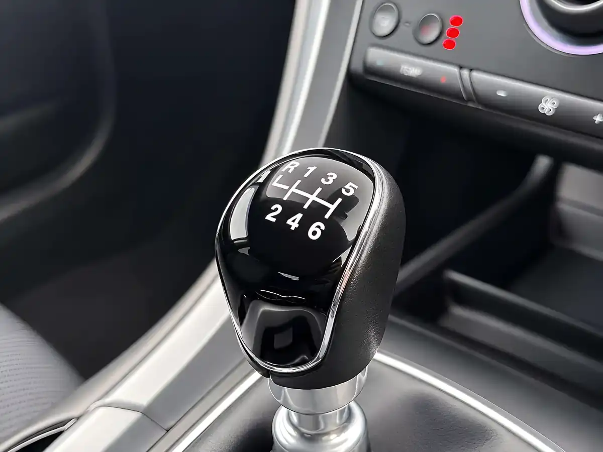 Used 2016 Ford Mondeo Titanium Black - Interior and Exterior details 18