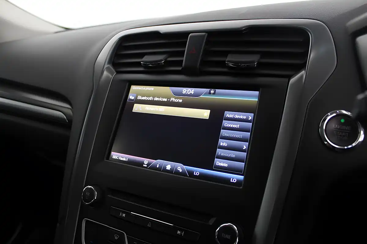 Used 2016 Ford Mondeo Titanium Blue - Interior and Exterior details 14