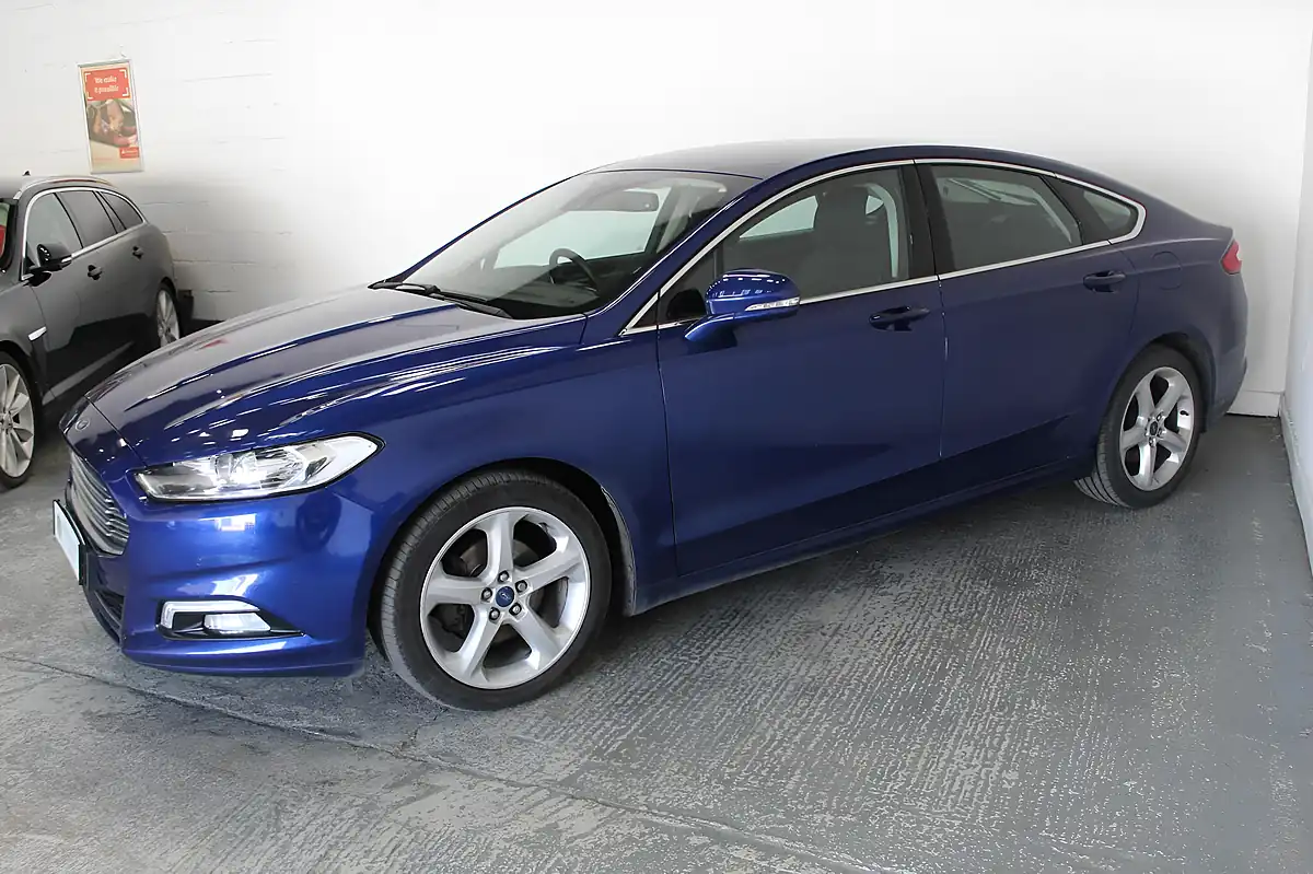 Used 2016 Ford Mondeo Titanium Blue - Interior and Exterior details 4