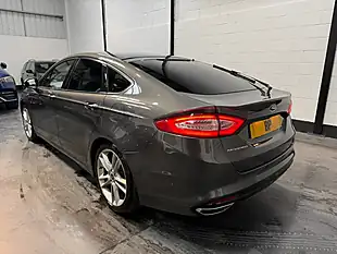 Used 2016 Ford Mondeo Titanium Grey - Interior and Exterior details 5