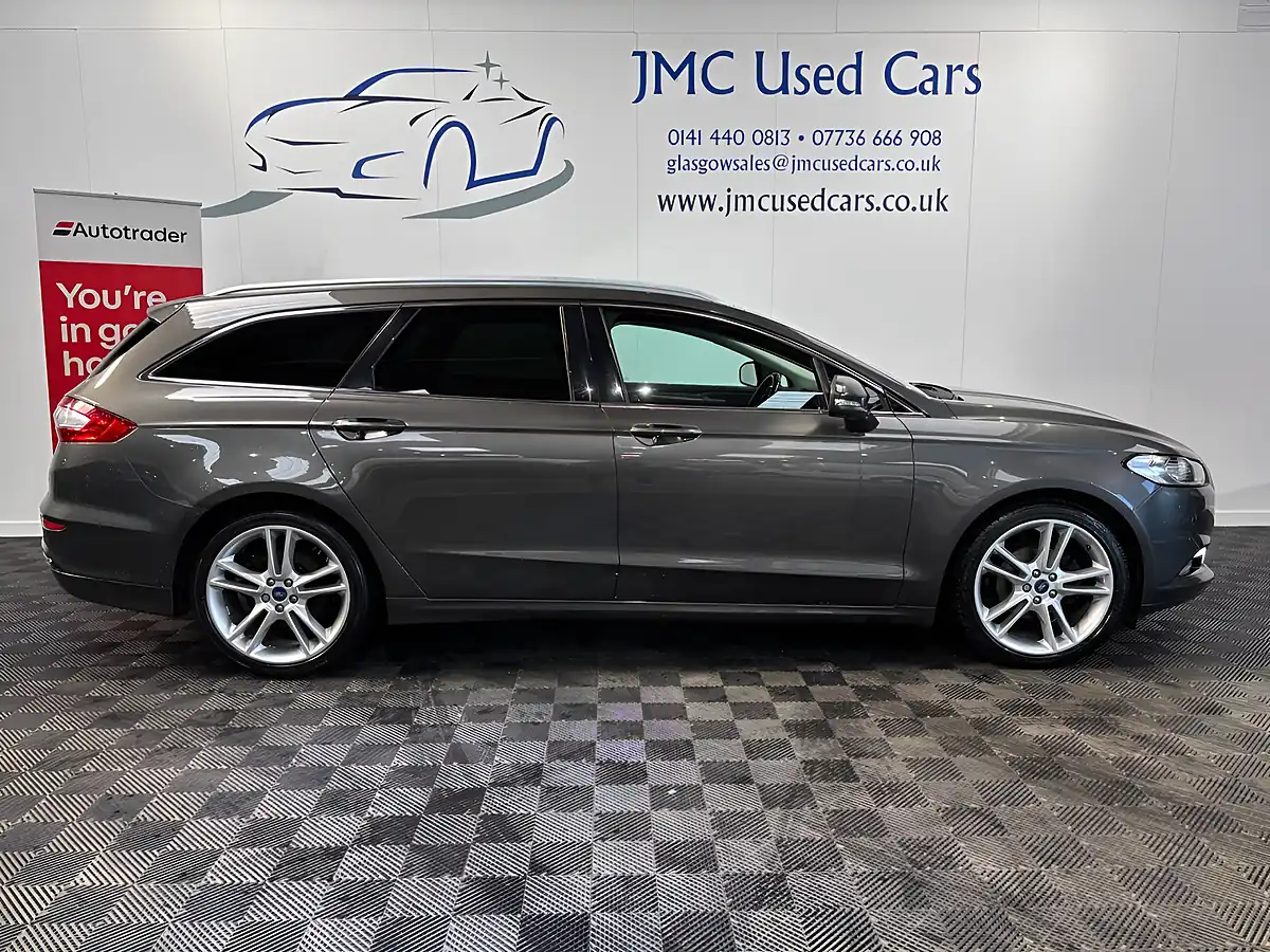 Used 2016 Ford Mondeo Titanium Grey - Interior and Exterior details 4
