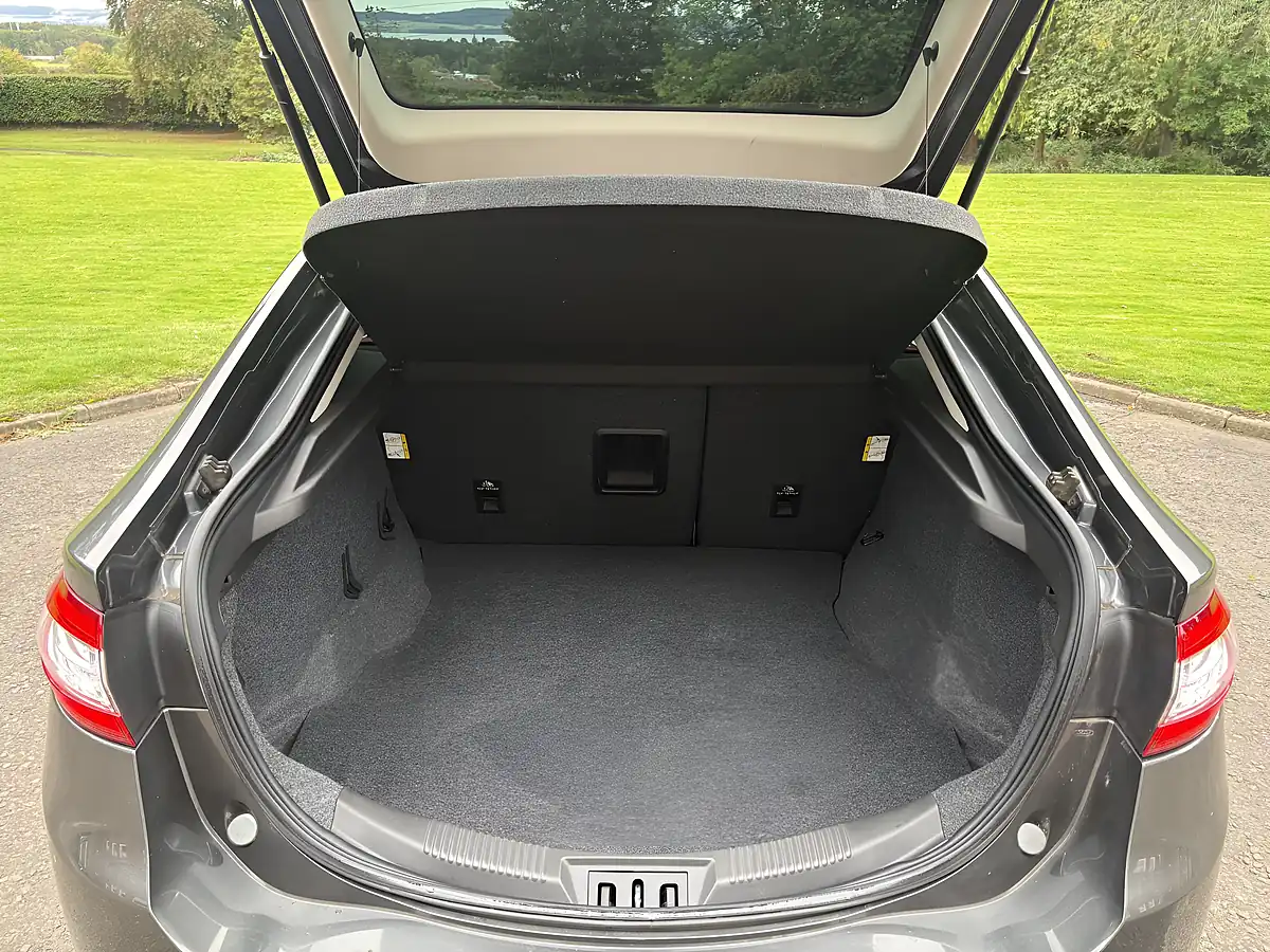Used 2016 Ford Mondeo Titanium Grey - Interior and Exterior details 16