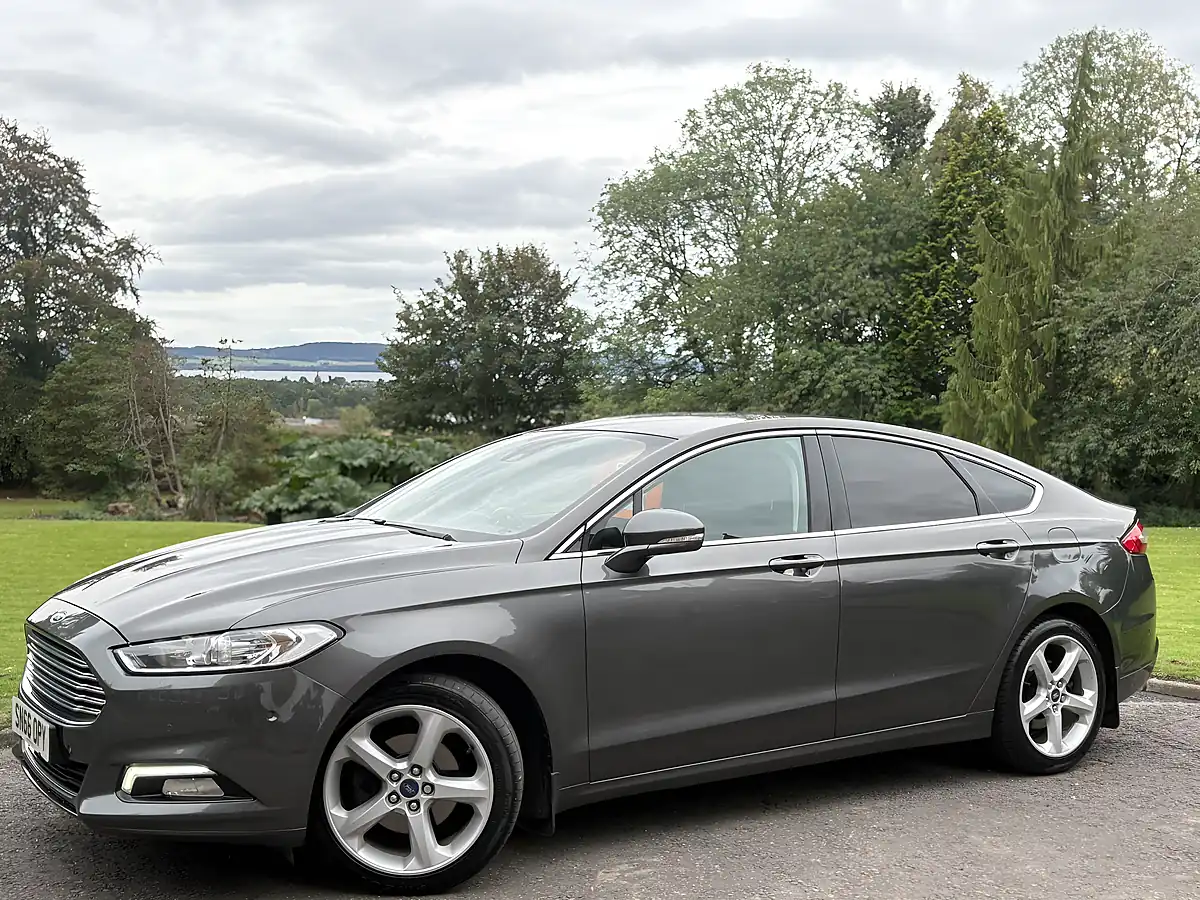 Used 2016 Ford Mondeo Titanium Grey - Interior and Exterior details 2