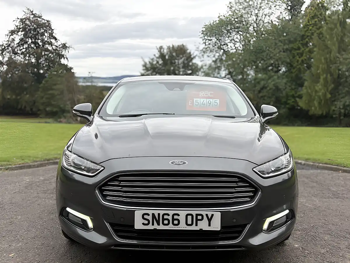 Used 2016 Ford Mondeo Titanium Grey - Interior and Exterior details 20