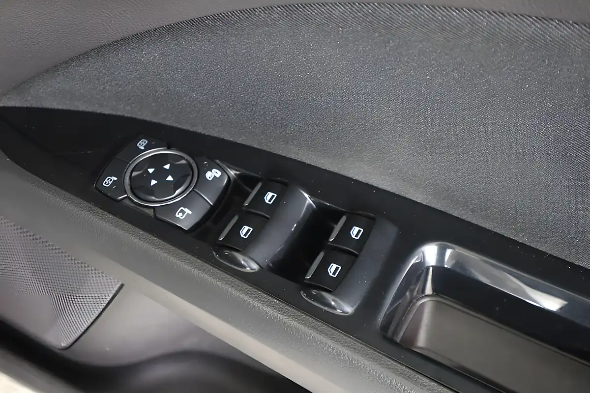 Used 2016 Ford Mondeo Titanium Grey - Interior and Exterior details 20