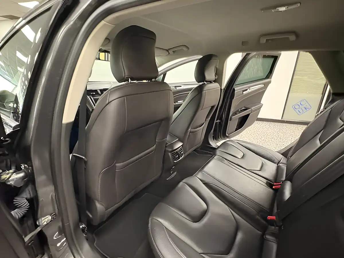 Used 2016 Ford Mondeo Titanium Grey - Interior and Exterior details 14
