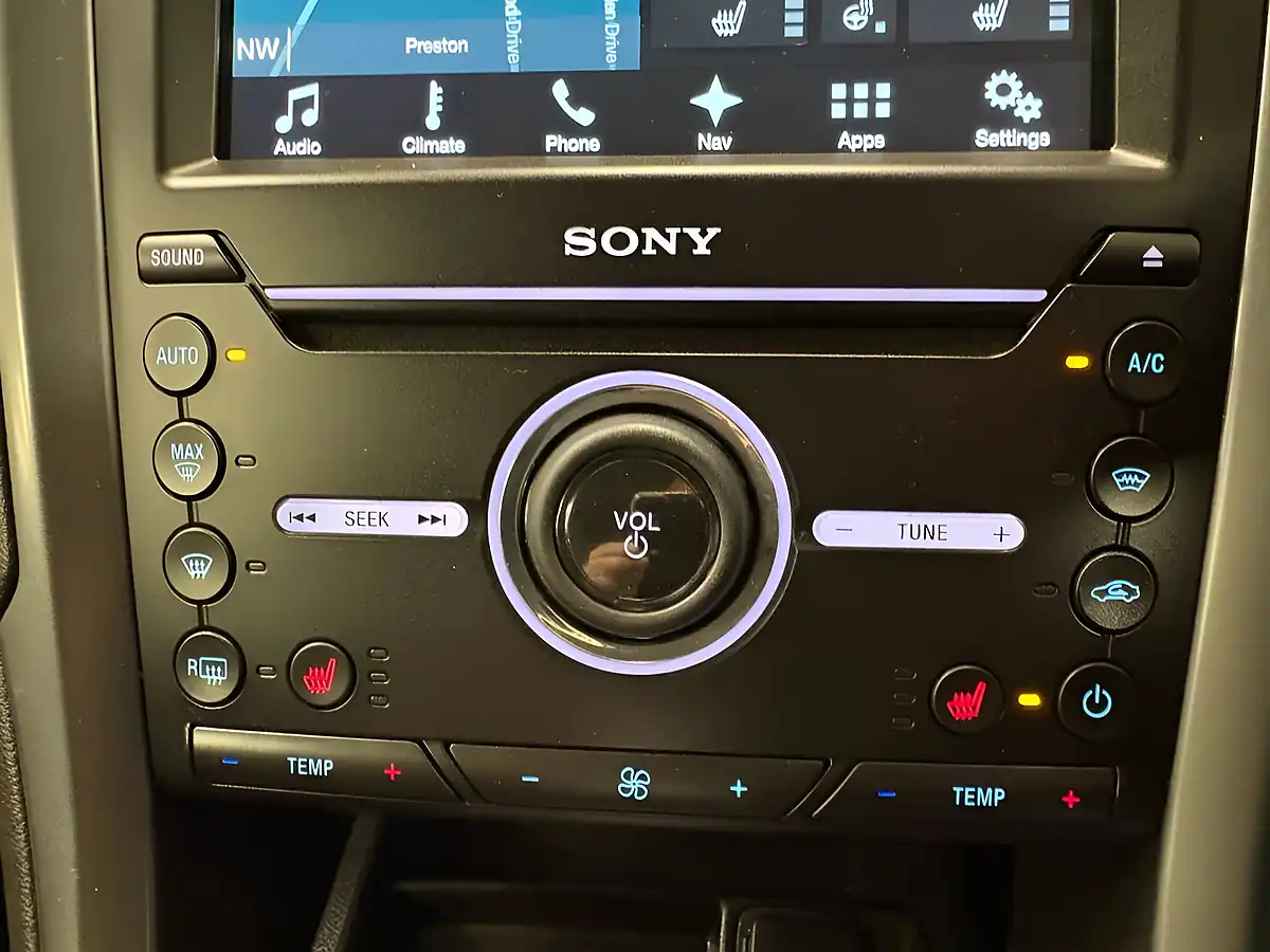 Used 2016 Ford Mondeo Titanium Grey - Interior and Exterior details 18