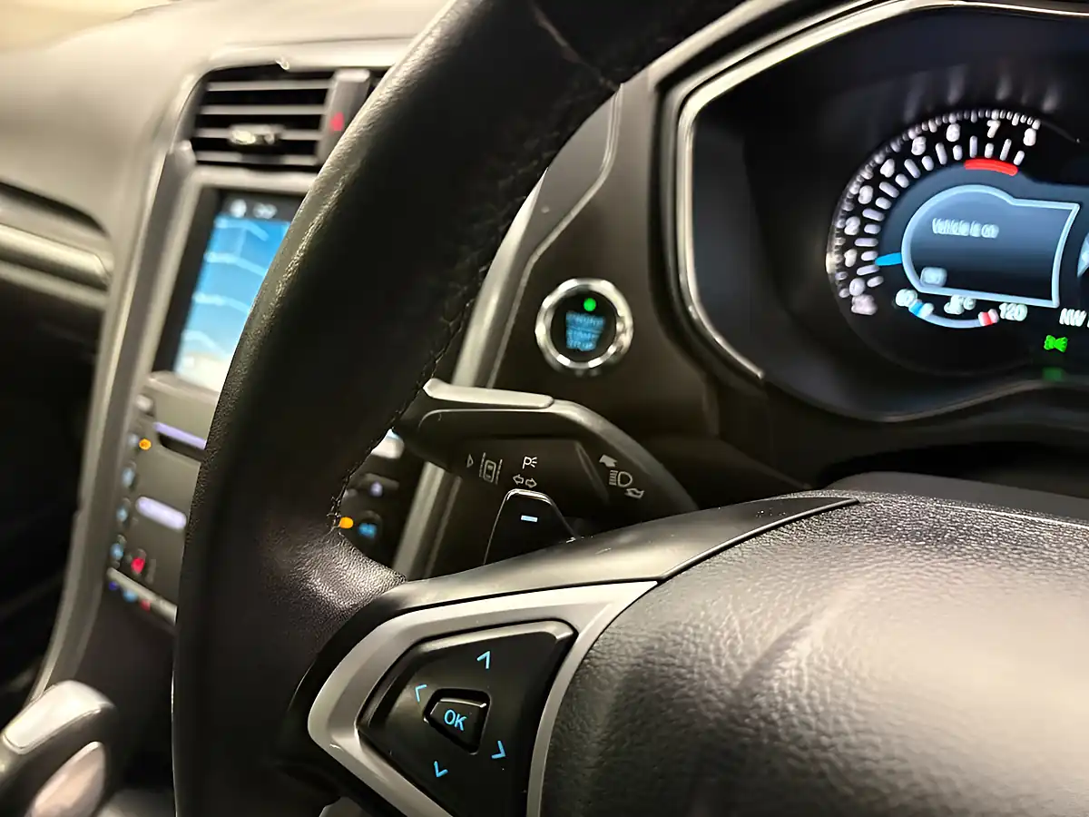 Used 2016 Ford Mondeo Titanium Grey - Interior and Exterior details 20