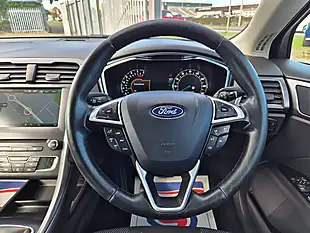 Used 2016 Ford Mondeo Titanium Grey - Interior and Exterior details 7
