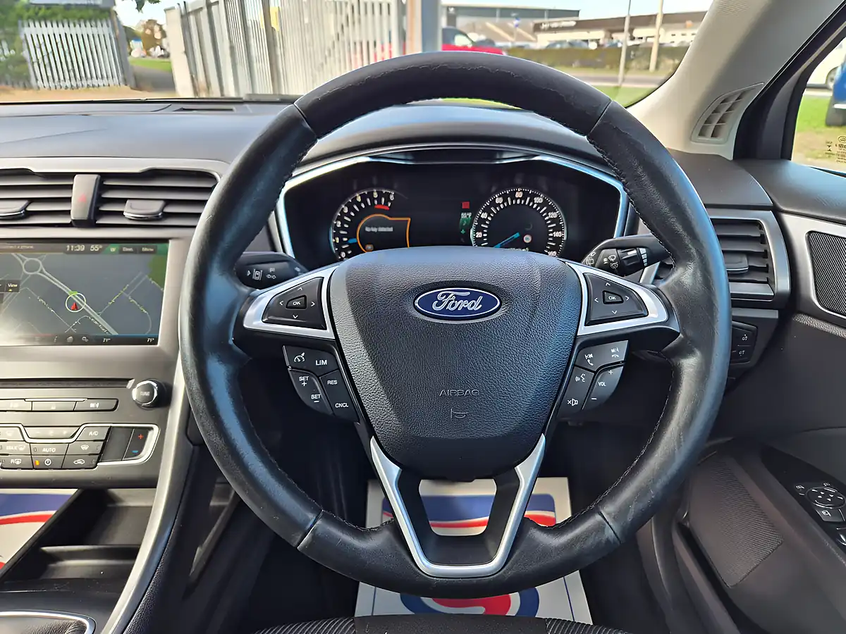 Used 2016 Ford Mondeo Titanium Grey - Interior and Exterior details 7