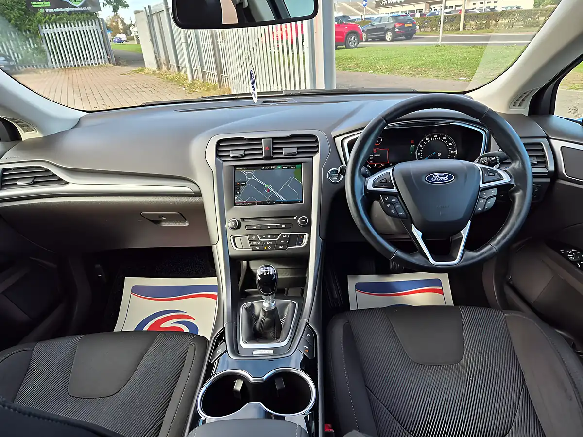 Used 2016 Ford Mondeo Titanium Grey - Interior and Exterior details 9