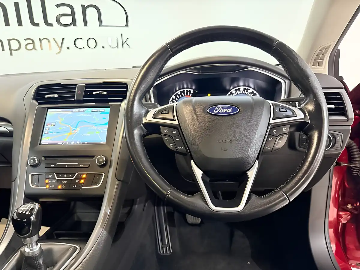 Used 2016 Ford Mondeo Titanium Red - Interior and Exterior details 14
