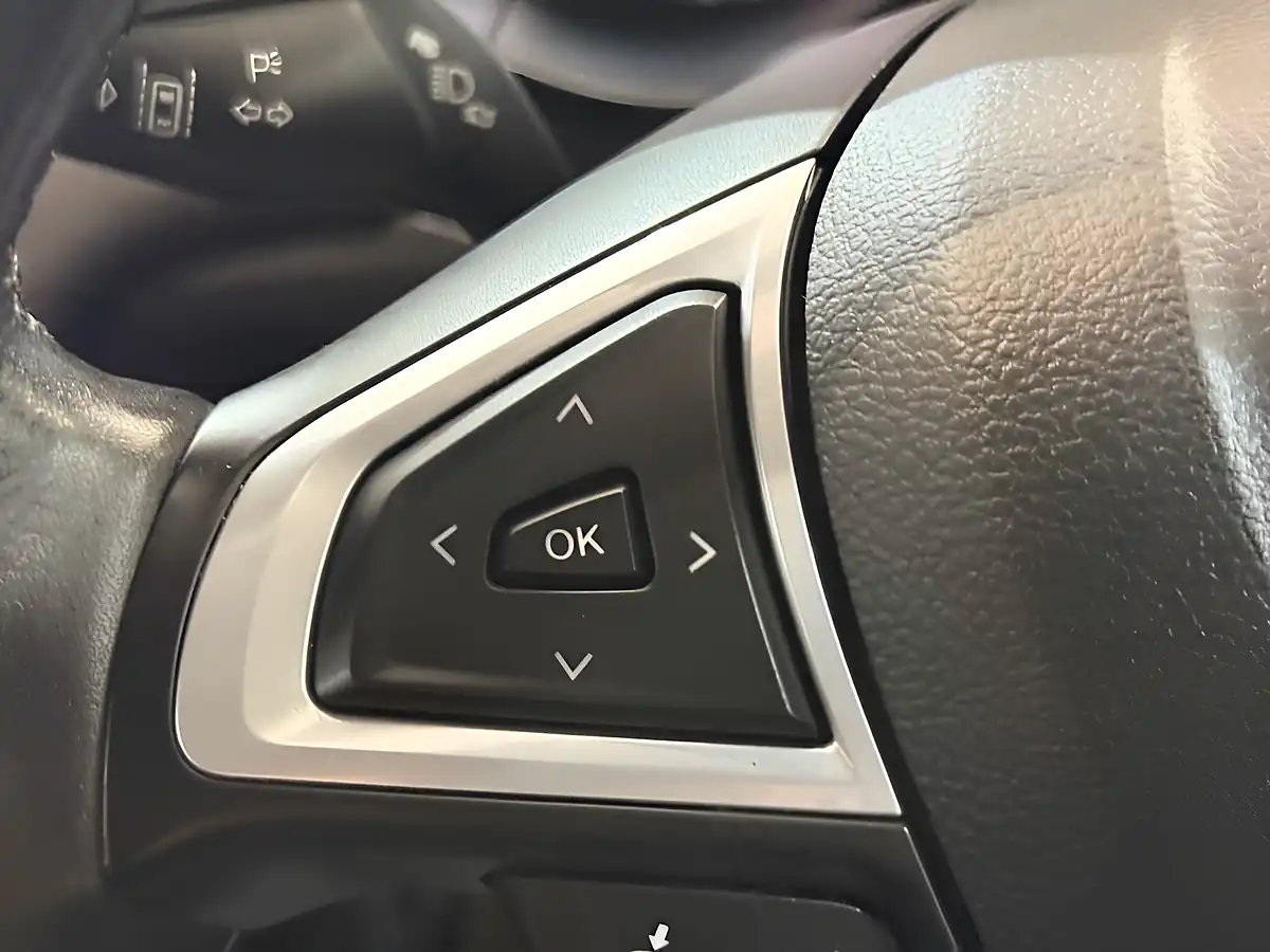 Used 2016 Ford Mondeo Titanium Red - Interior and Exterior details 15