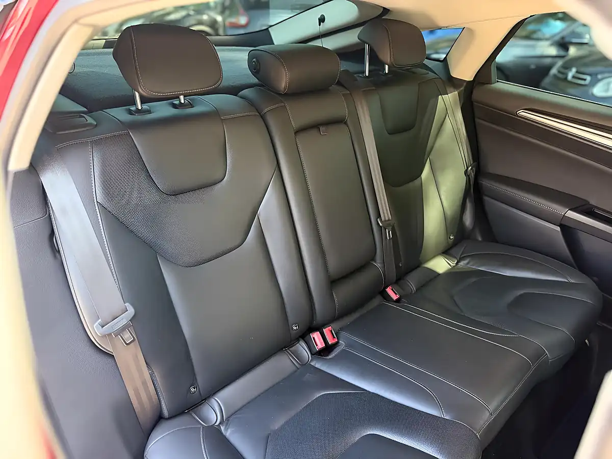 Used 2016 Ford Mondeo Titanium Red - Interior and Exterior details 10