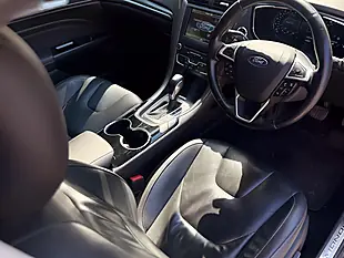 Used 2016 Ford Mondeo Titanium Red - Interior and Exterior details 8