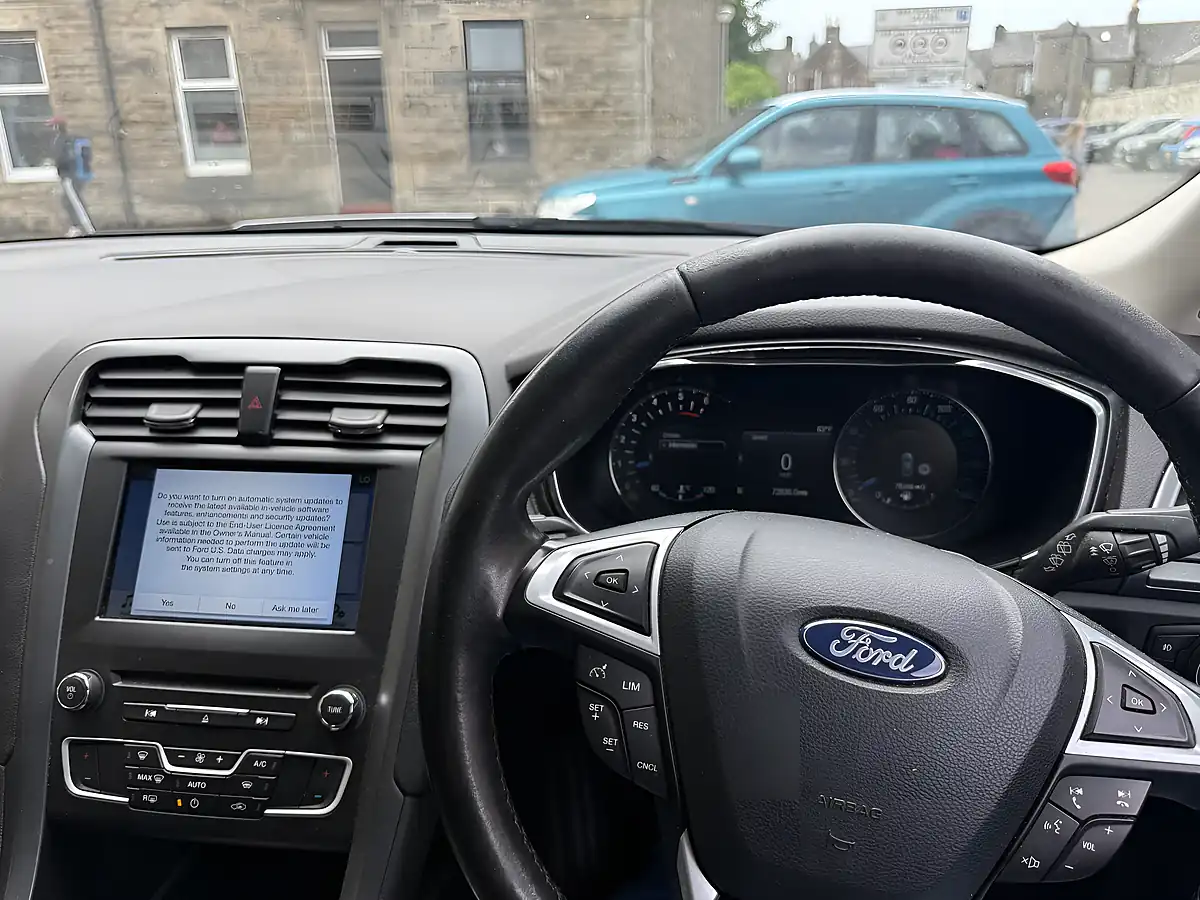 Used 2016 Ford Mondeo Titanium White - Interior and Exterior details 10