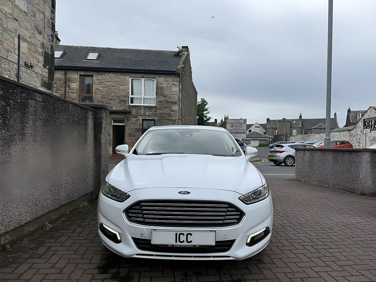 Used 2016 Ford Mondeo Titanium White - Interior and Exterior details 5