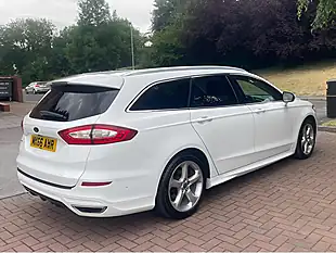 Used 2016 Ford Mondeo Titanium White - Interior and Exterior details 17