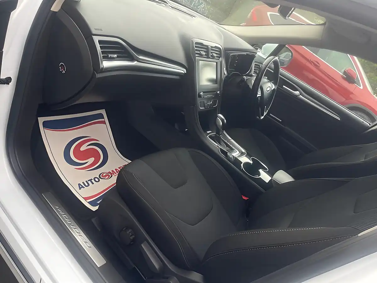 Used 2016 Ford Mondeo Titanium White - Interior and Exterior details 16