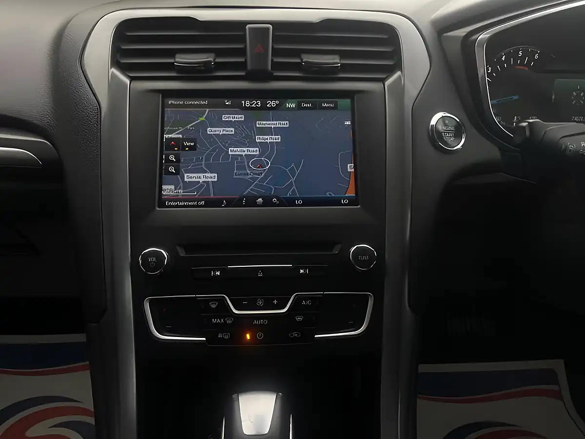Used 2016 Ford Mondeo Titanium White - Interior and Exterior details 18