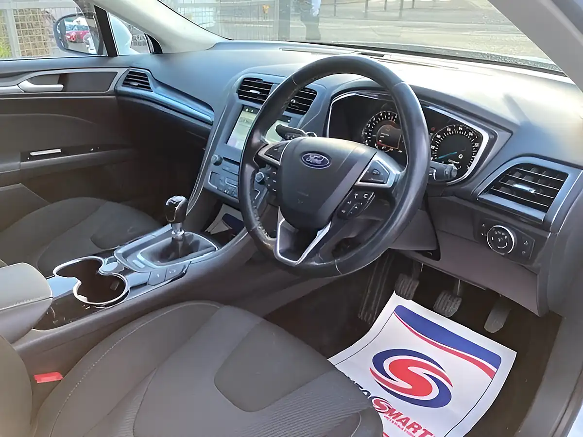 Used 2016 Ford Mondeo Titanium White - Interior and Exterior details 2