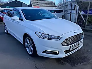 Used 2016 Ford Mondeo Titanium White - Interior and Exterior details 5