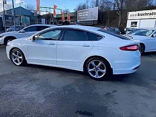 Used 2016 Ford Mondeo Titanium White - Interior and Exterior details 7