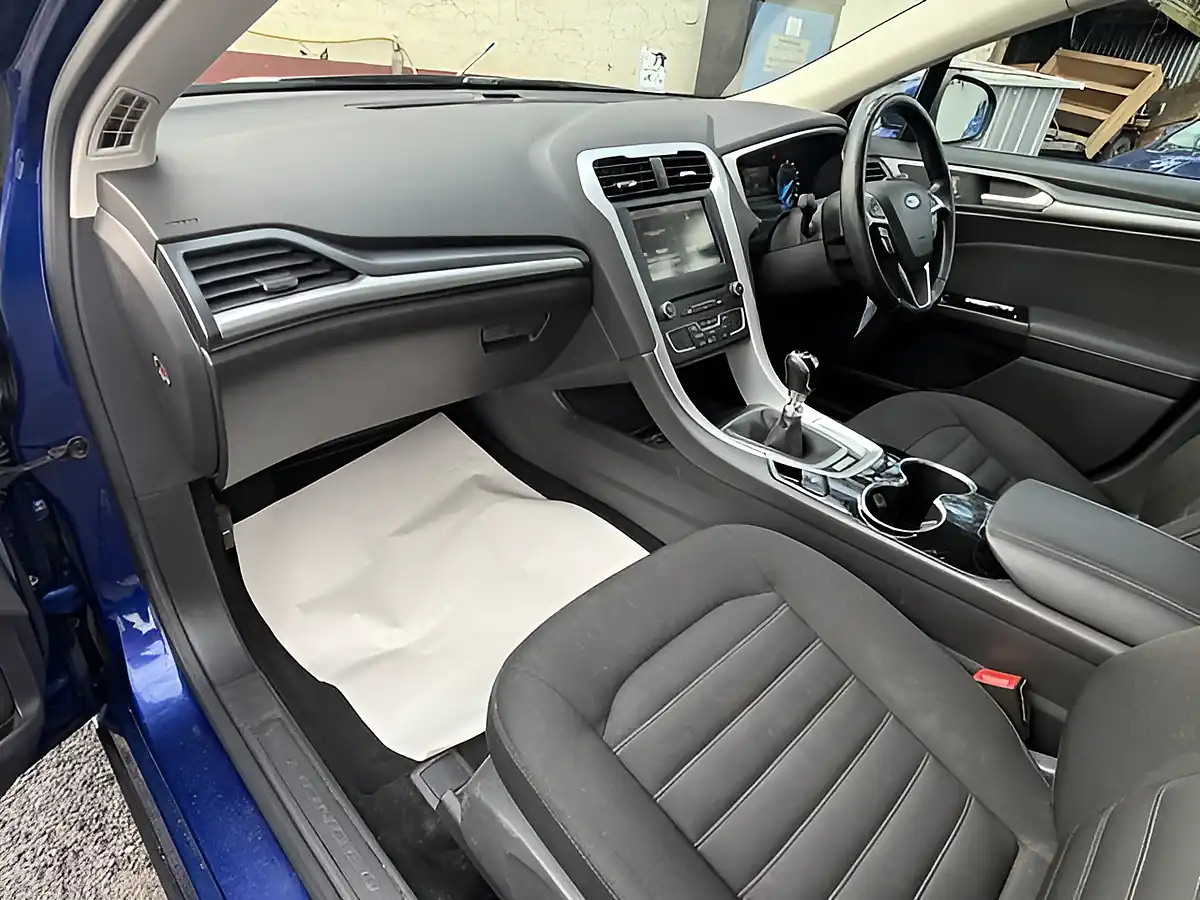 Used 2016 Ford Mondeo Zetec Blue - Interior and Exterior details 10