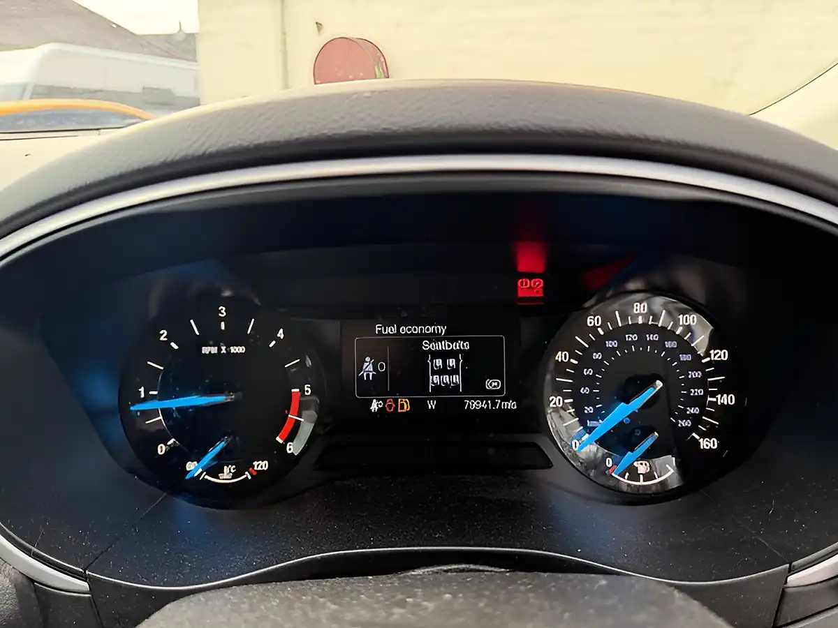 Used 2016 Ford Mondeo Zetec Blue - Interior and Exterior details 14