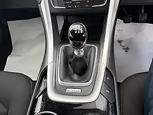 Used 2016 Ford Mondeo Zetec Blue - Interior and Exterior details 16