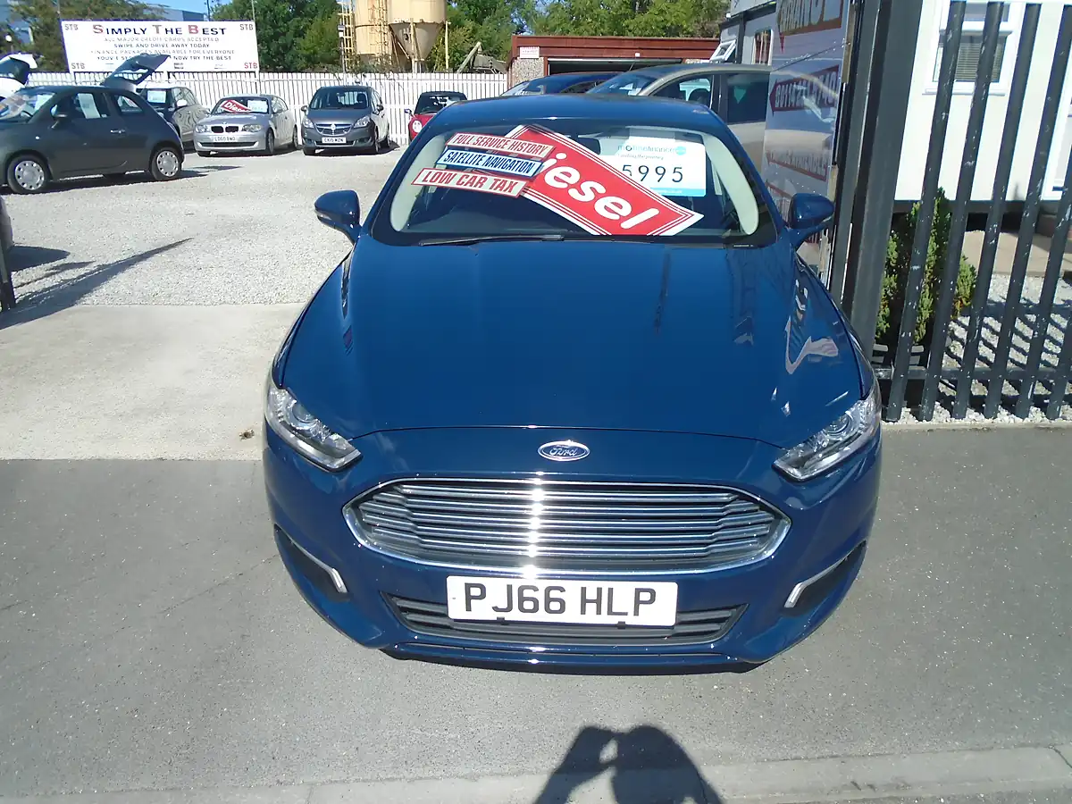 Used 2016 Ford Mondeo Zetec Blue - Interior and Exterior details 2