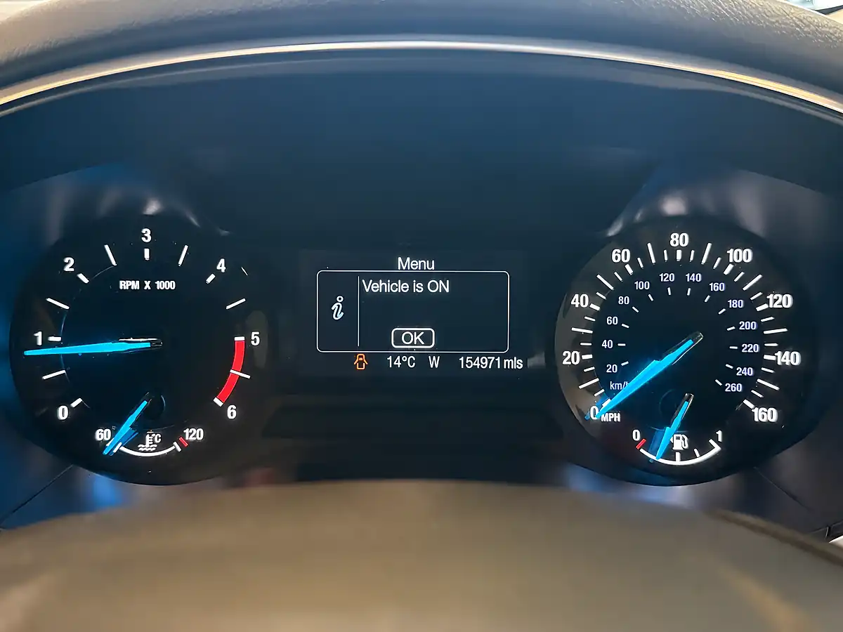 Used 2016 Ford Mondeo Zetec Green - Interior and Exterior details 17