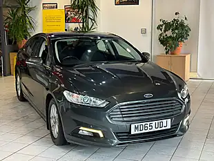 Used 2016 Ford Mondeo Zetec Green - Interior and Exterior details 2