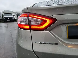 Used 2016 Ford Mondeo Zetec Oyster Silver Metallic - Interior and Exterior details 12