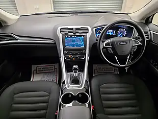 Used 2016 Ford Mondeo Zetec Silver - Interior and Exterior details 13