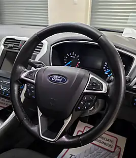 Used 2016 Ford Mondeo Zetec Silver - Interior and Exterior details 5